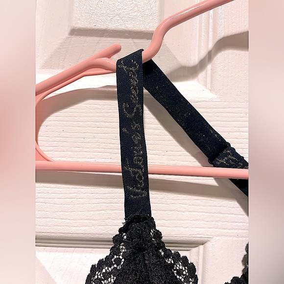 Victoria's Secret Midnight Black Lace Bralette - Picture 3 of 5